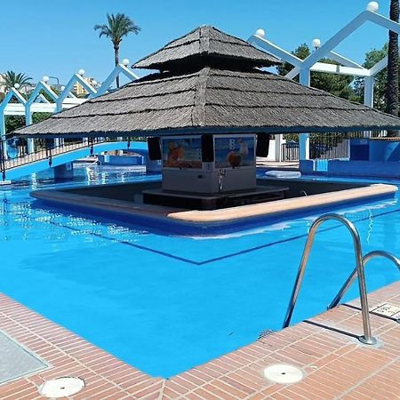 Benal Beach Vista Al Mar, Piscina Templada เบนัลมาเดนา ภายนอก รูปภาพ
